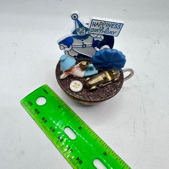 Happiness is a Birthday Kitschy Mini Assemblage - Decorative Sculpture - Picture 5 of 5